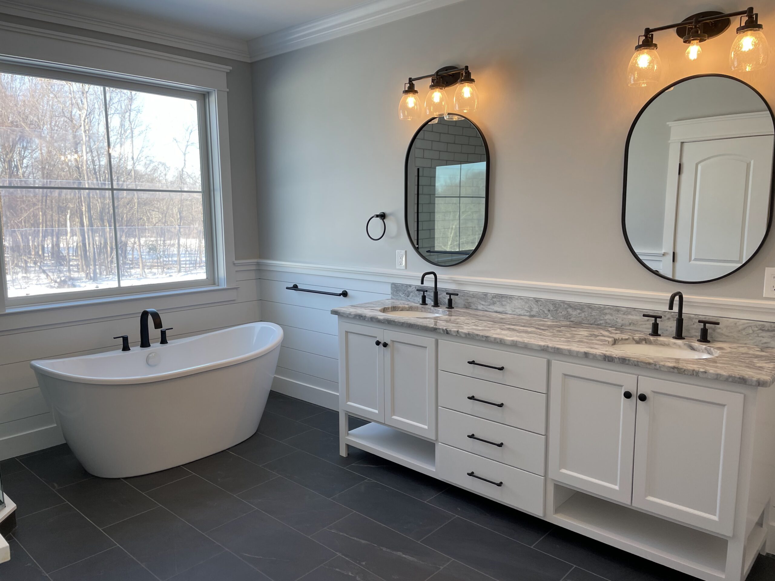 Image gallery image